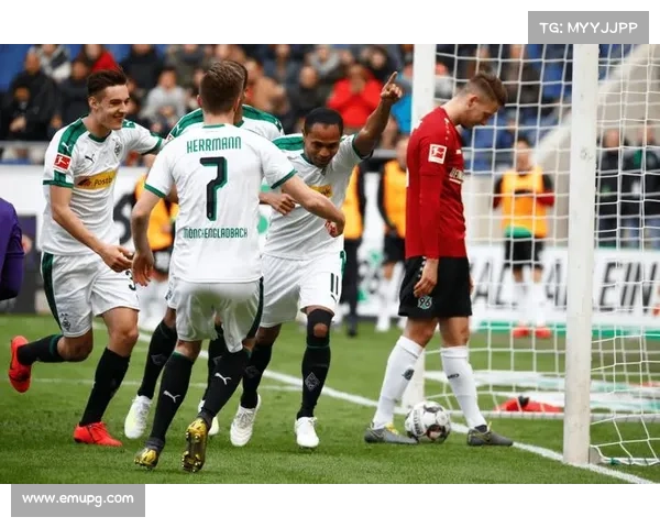 门兴门将尼古拉斯神勇扑救力保零封汉堡助球队捍卫主场荣誉 门兴门将尼古拉斯神勇扑救力保零封汉堡助球队捍卫主场荣誉